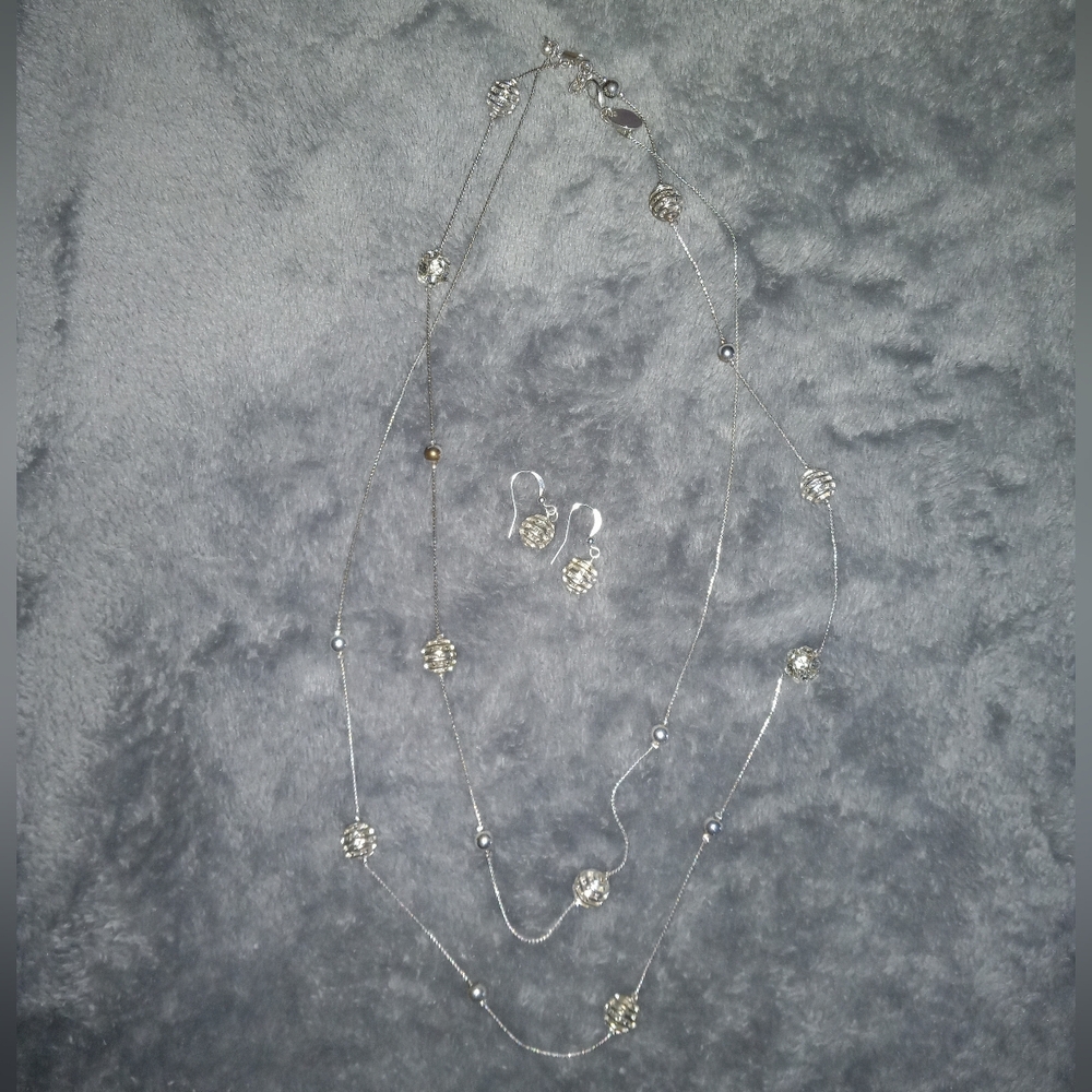 Elegant Silver Jewelry Set